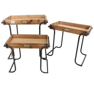 Mesa de madera y metal