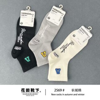 Medias con bordado varios colores